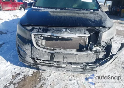 2021 Kia Sedona Ex z USA, uszkodzony, nr VIN KNDMB5C18M6666152